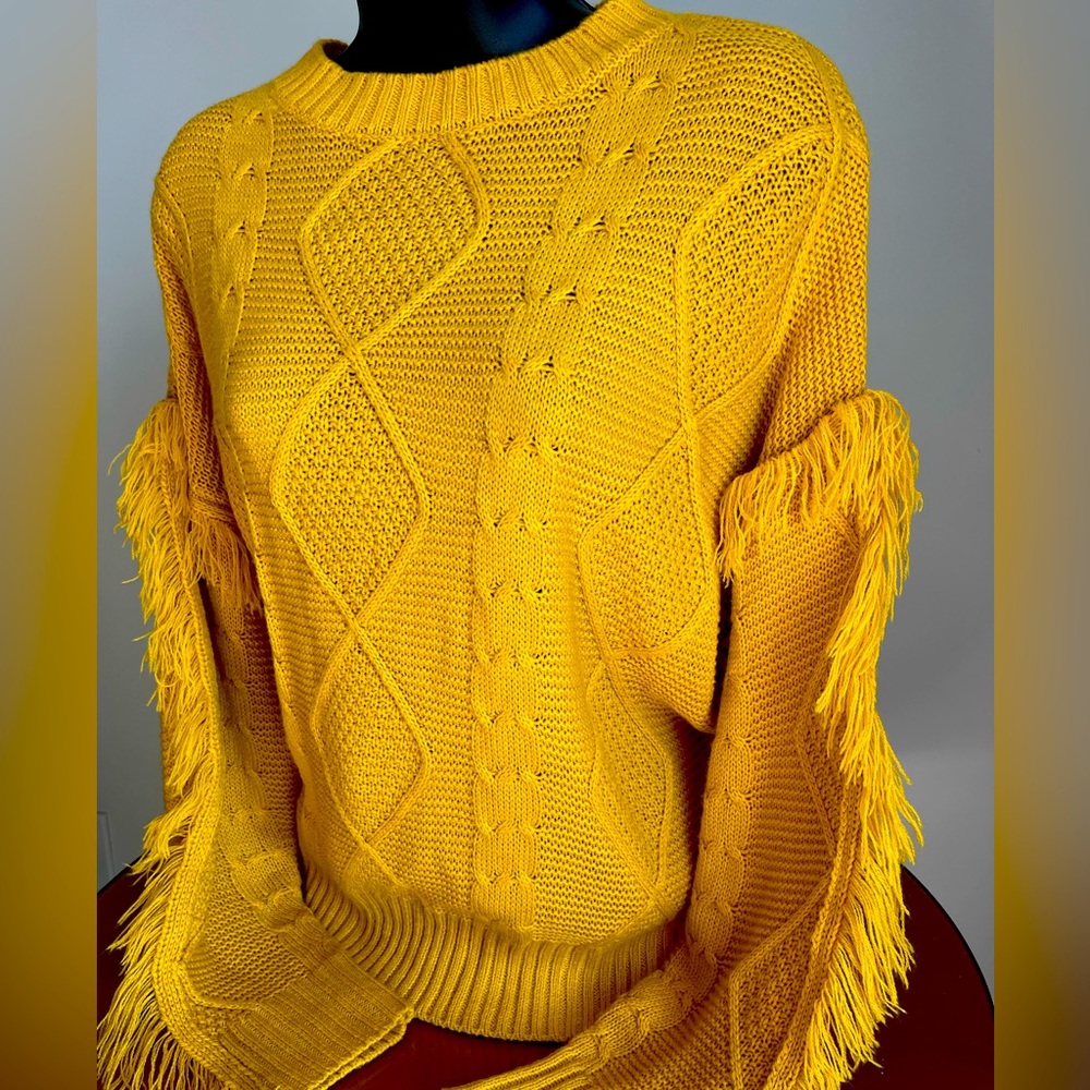 Simply Southern Marigold cable knit Sweater w Fringe Size WOMENS Small